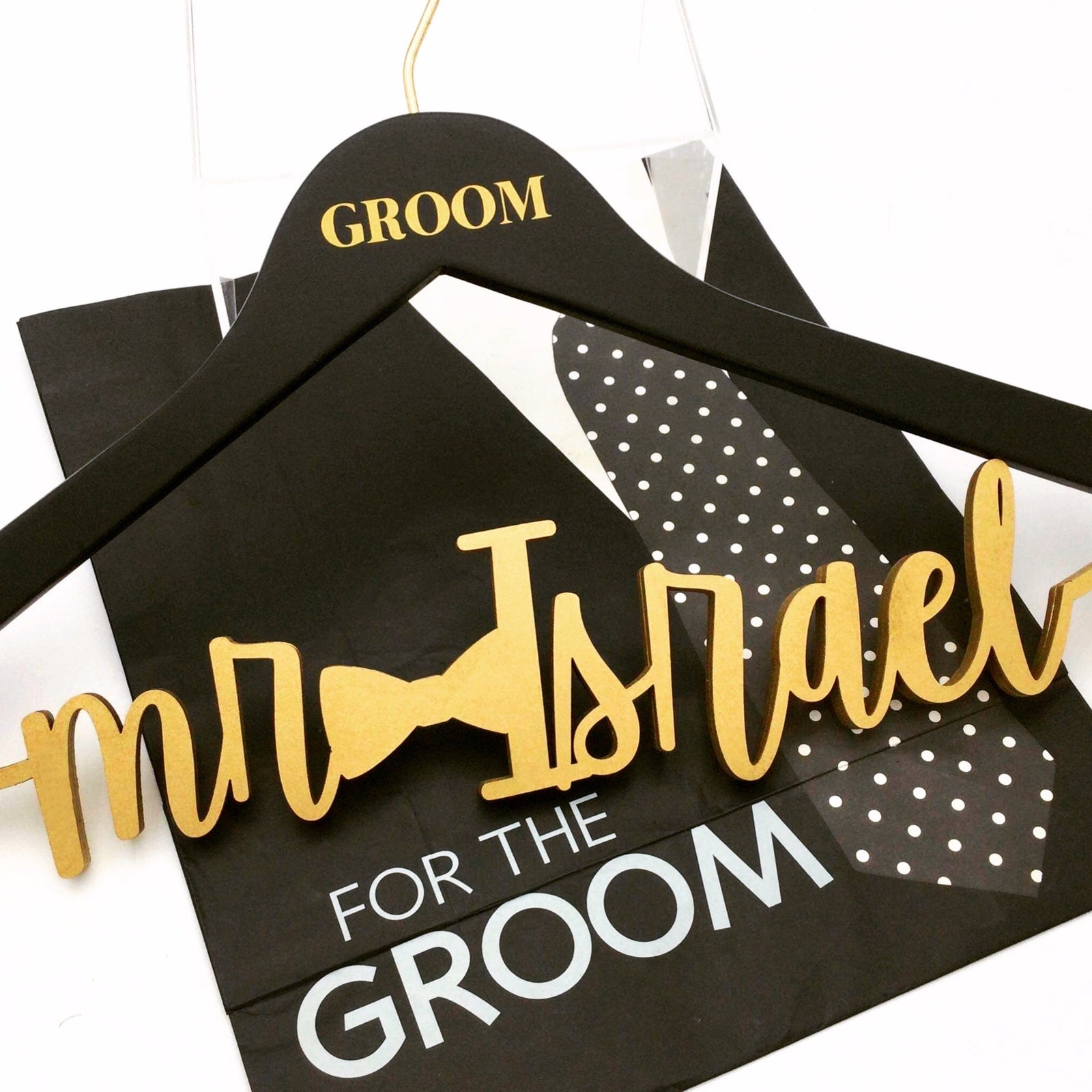 Groom Hanger