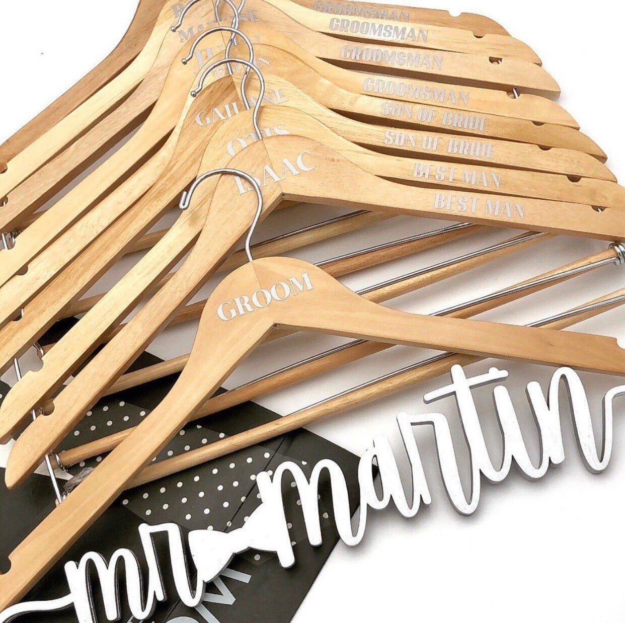 Groom Hanger